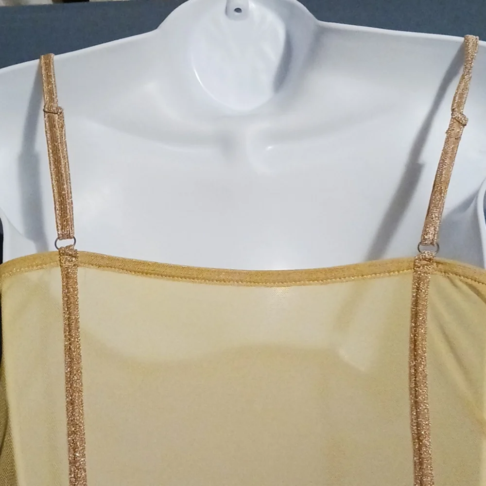 L, A golden beautiful dress for the holidays! - Picture 2 of 11